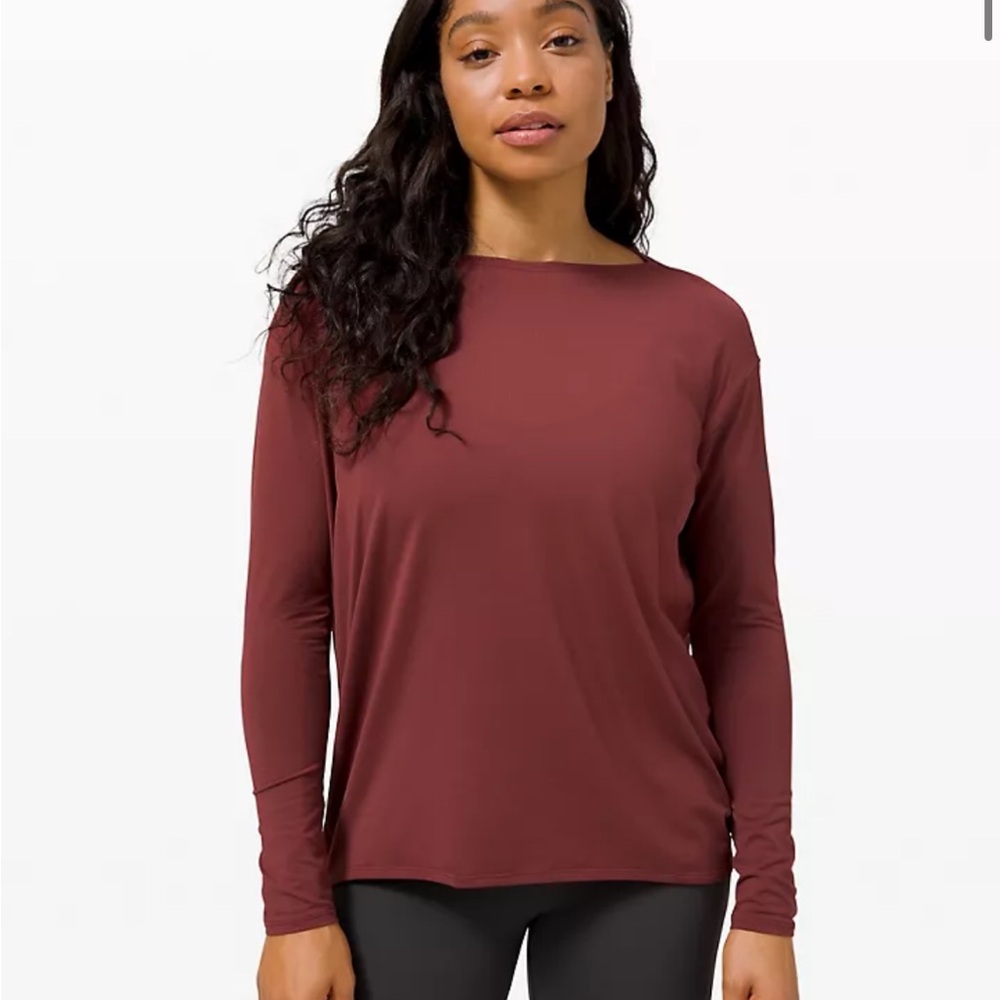 Work once- Lululemon Back in Action top